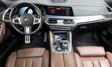 X6 (G06)