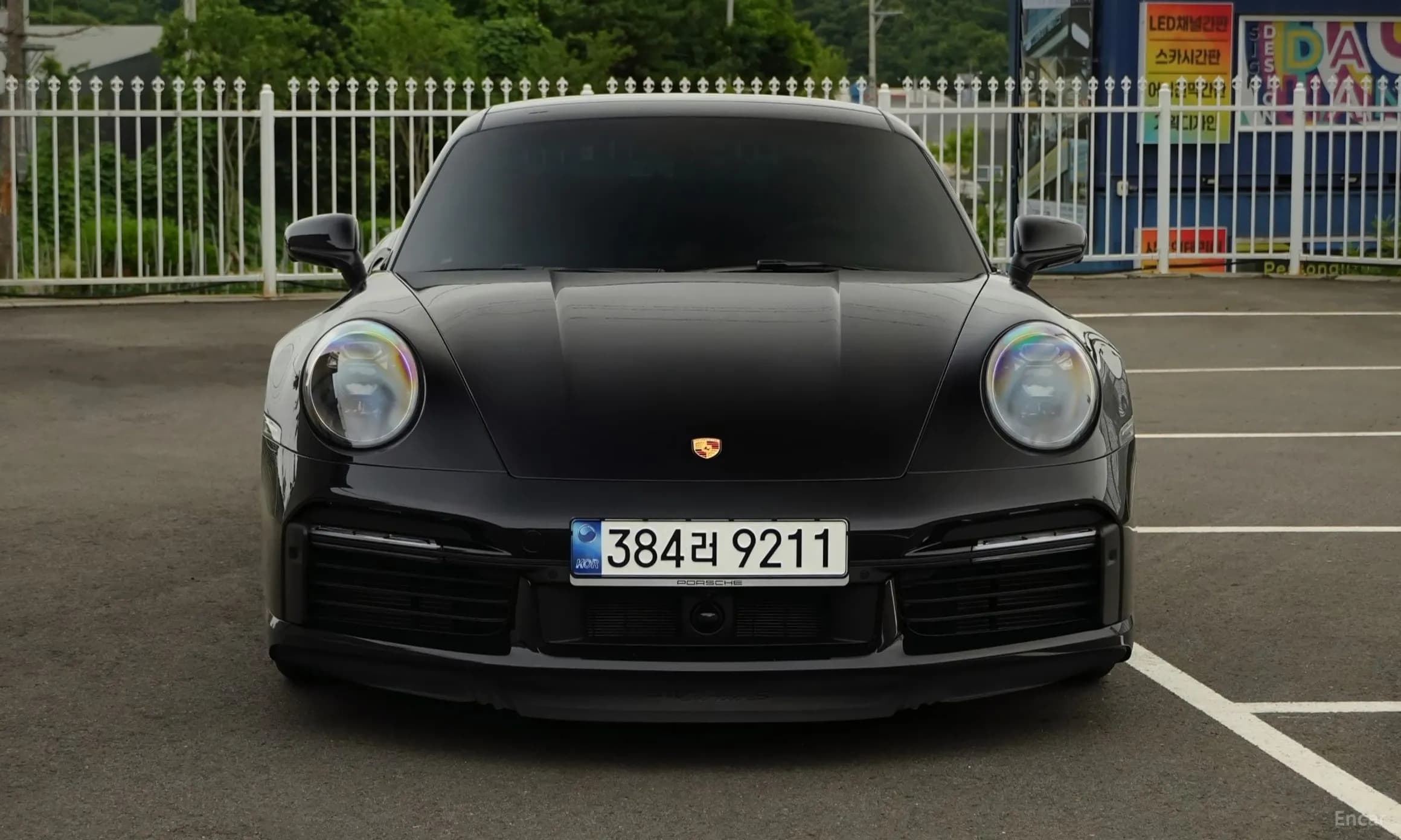 911 (992)