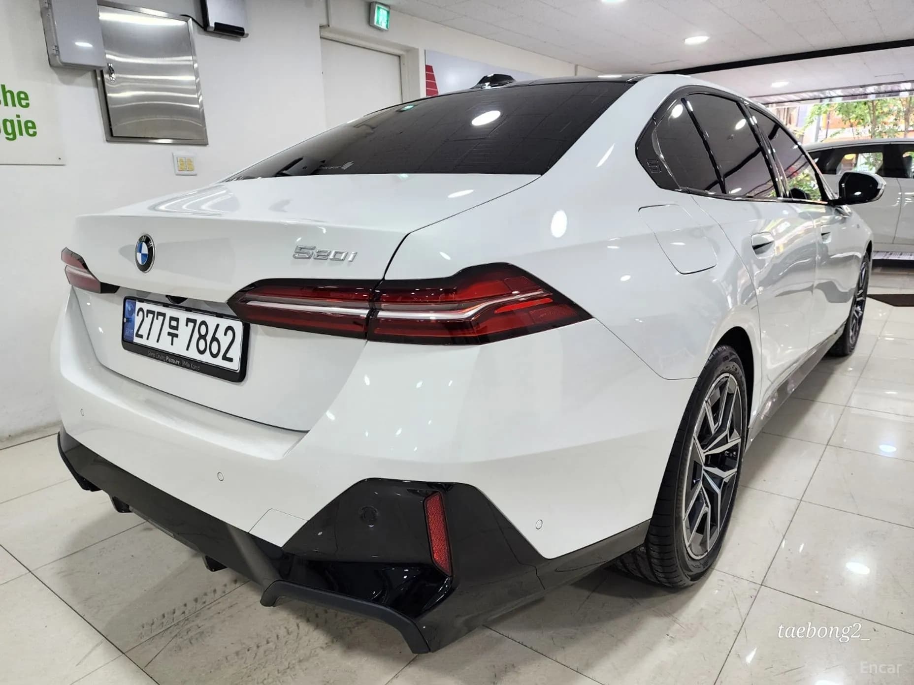 5 Series (G60)