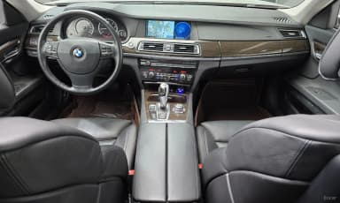 7 Series (F01)