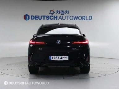 X4 (G02)