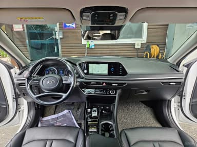 Sonata Hybrid (DN8)