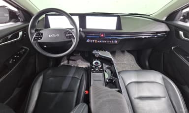 EV6