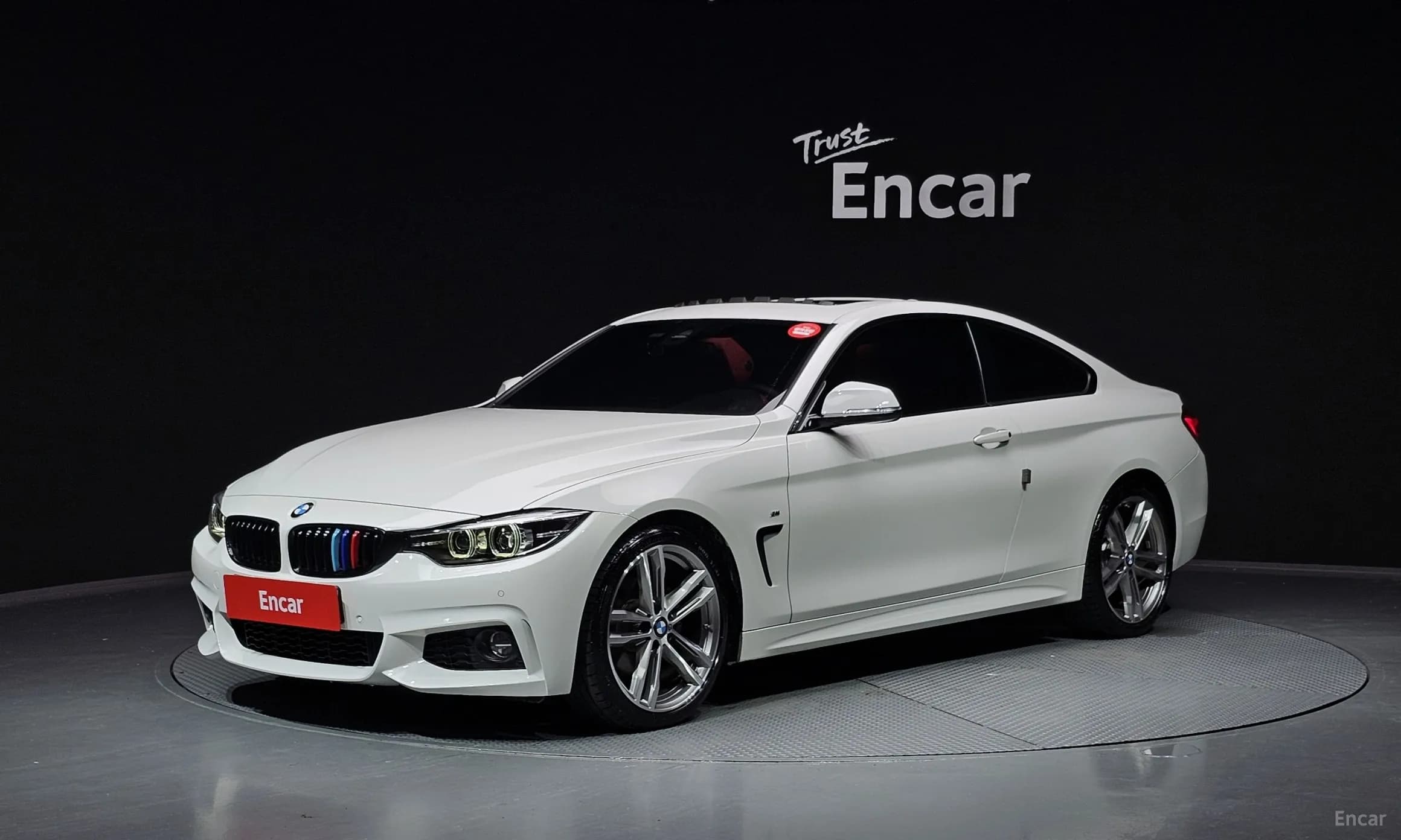 Series 4 (F32)