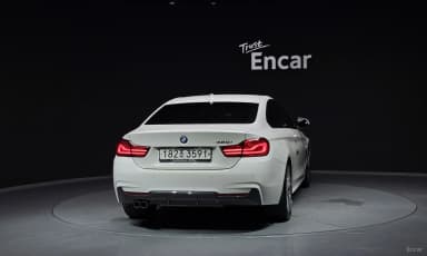 Series 4 (F32)