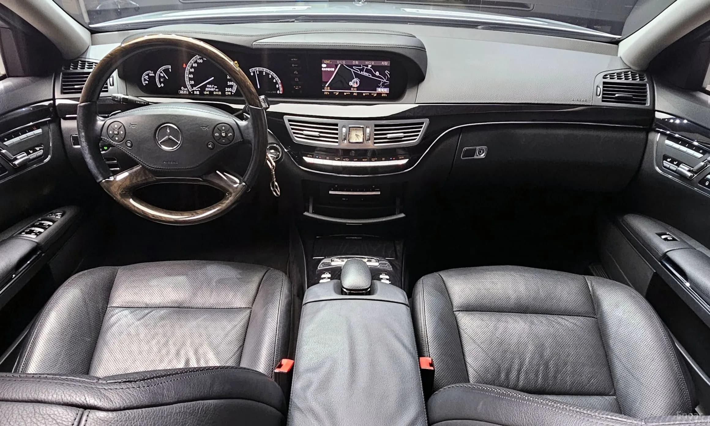 S-Class W221