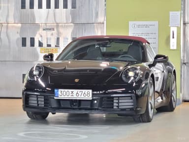 911 (992)