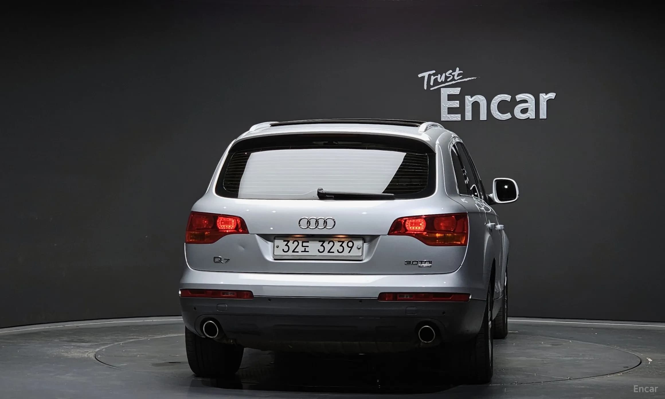 Q7