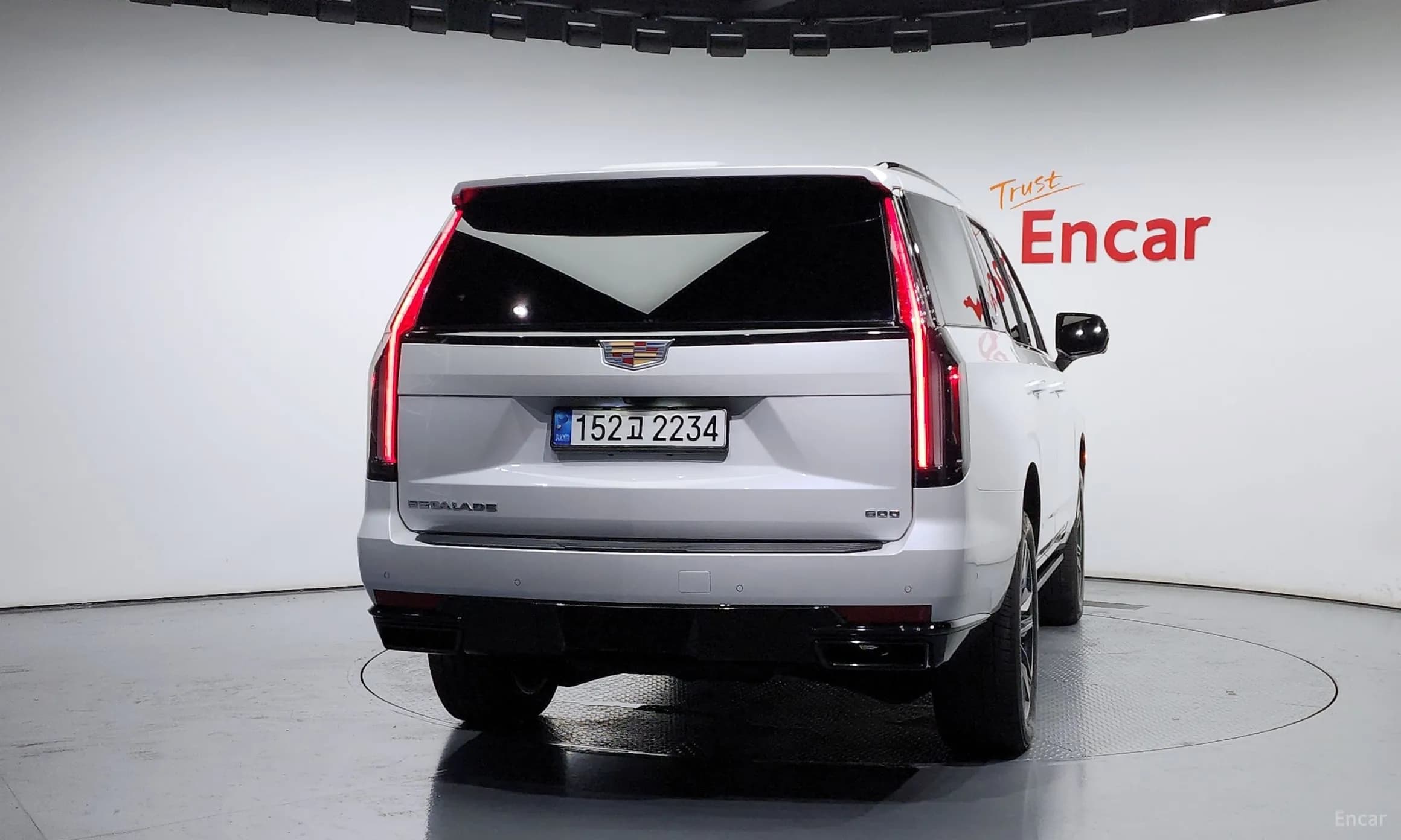 Escalade 5th Generation