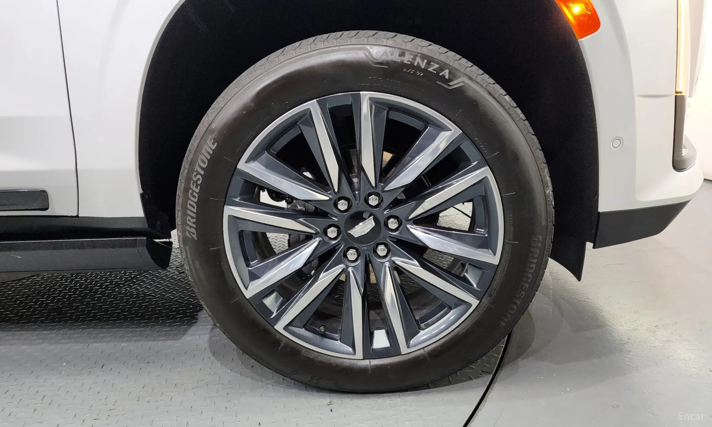 Escalade 5th Generation