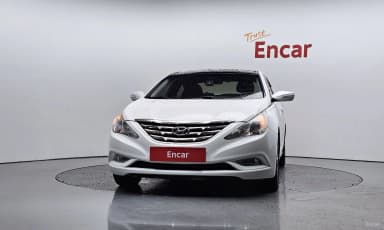 YF Sonata