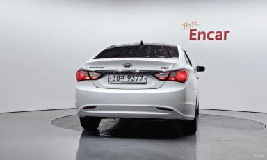 YF Sonata