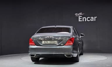EQ900