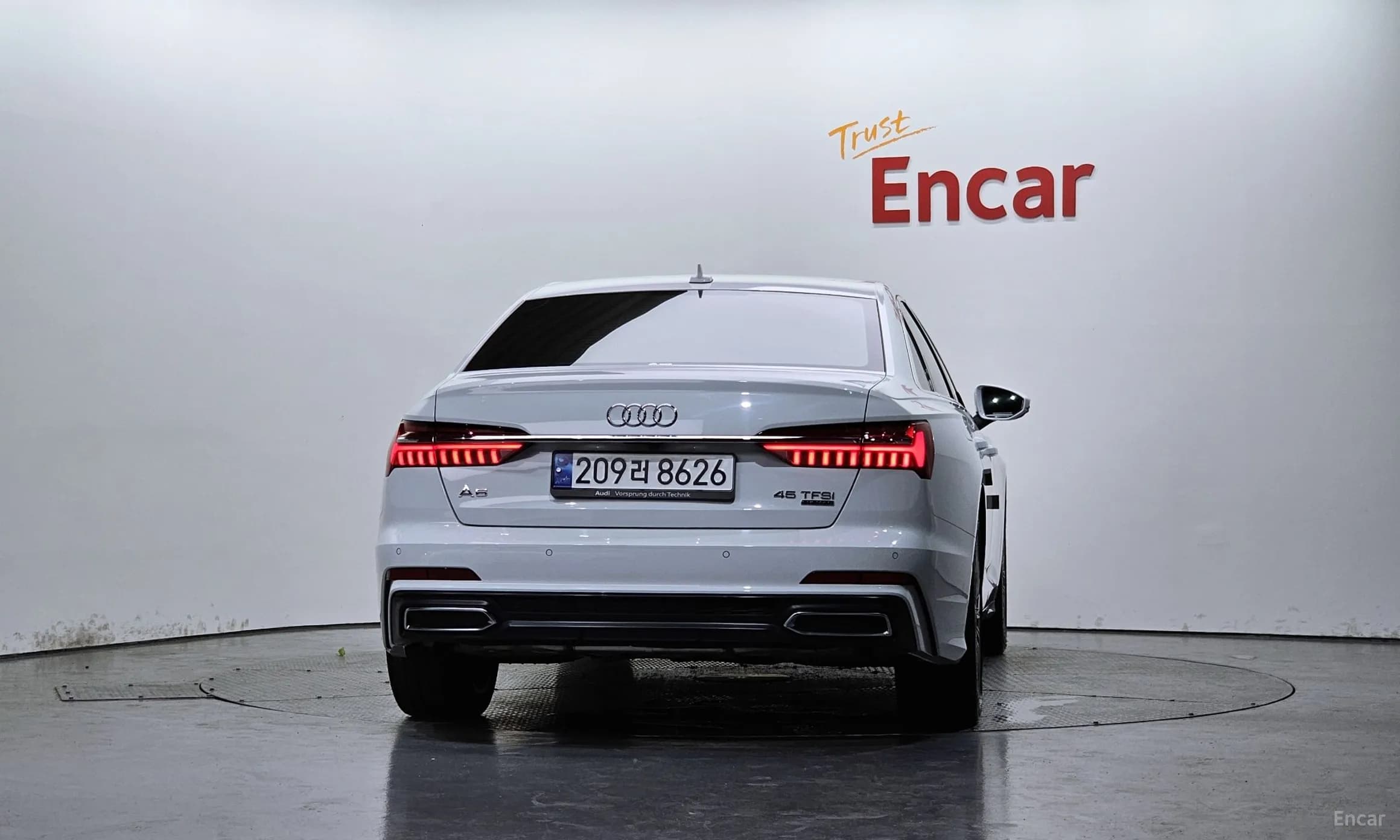 A6 (C8)