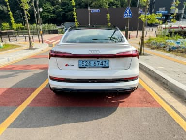 e-tron