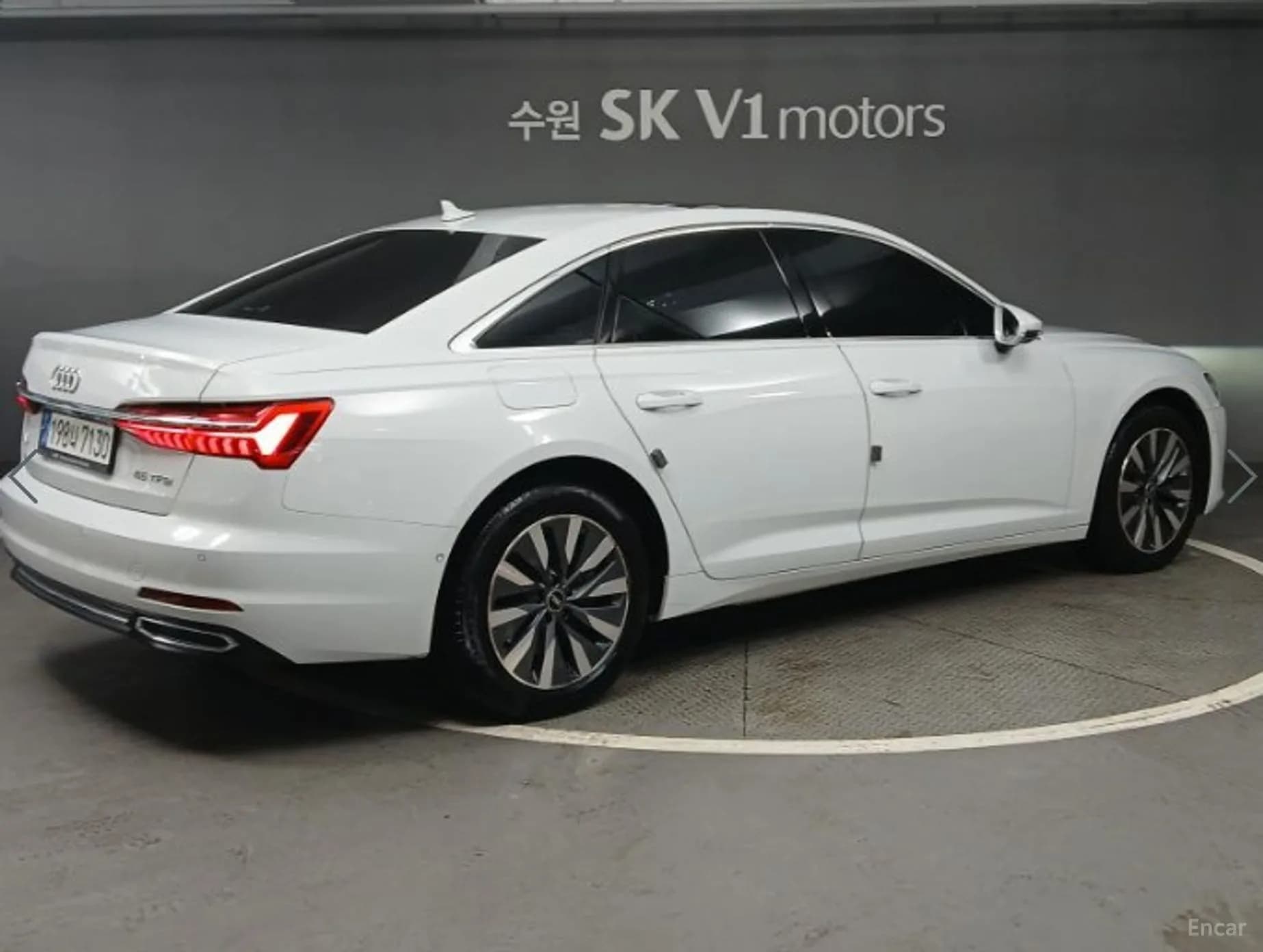 A6 (C8)