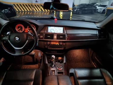 X6 (E71)
