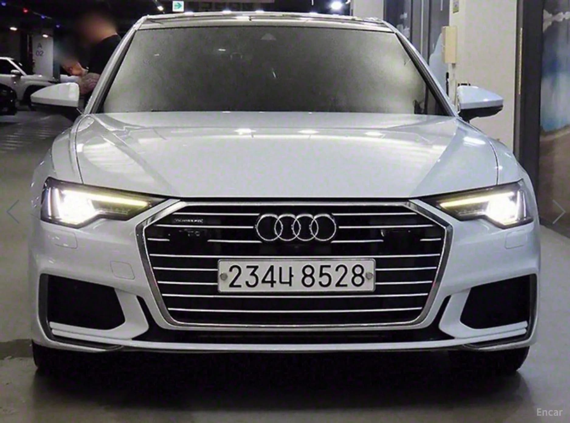 A6 (C8)