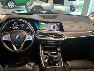 X7 (G07)