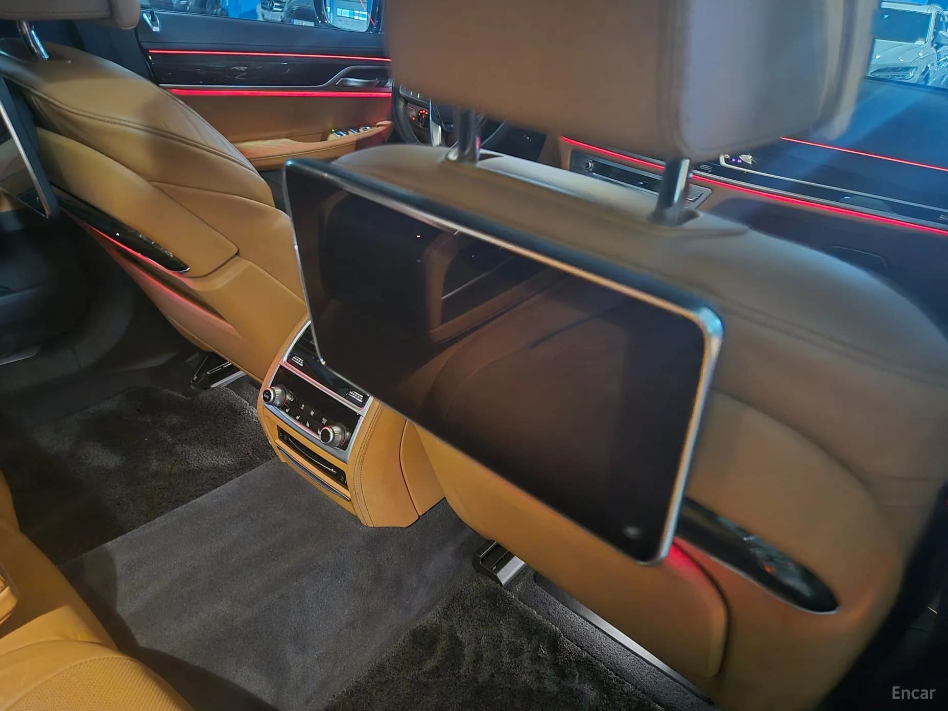 7 Series (G11)