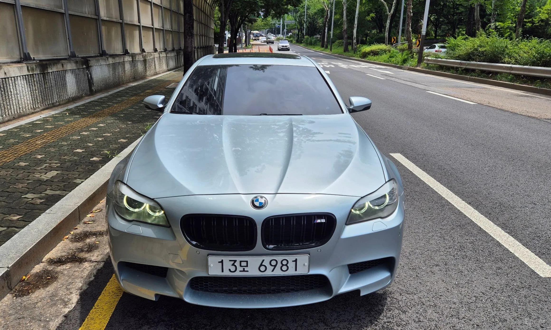 M5 (F10)