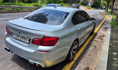 M5 (F10)