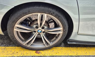 M5 (F10)