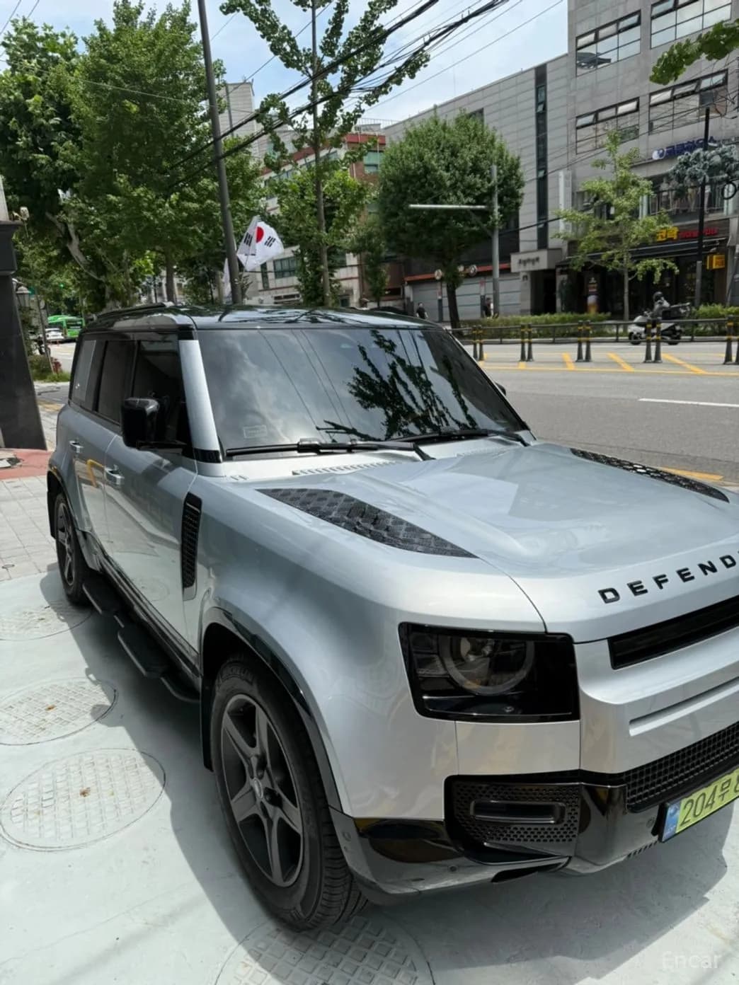 Defender (L663)