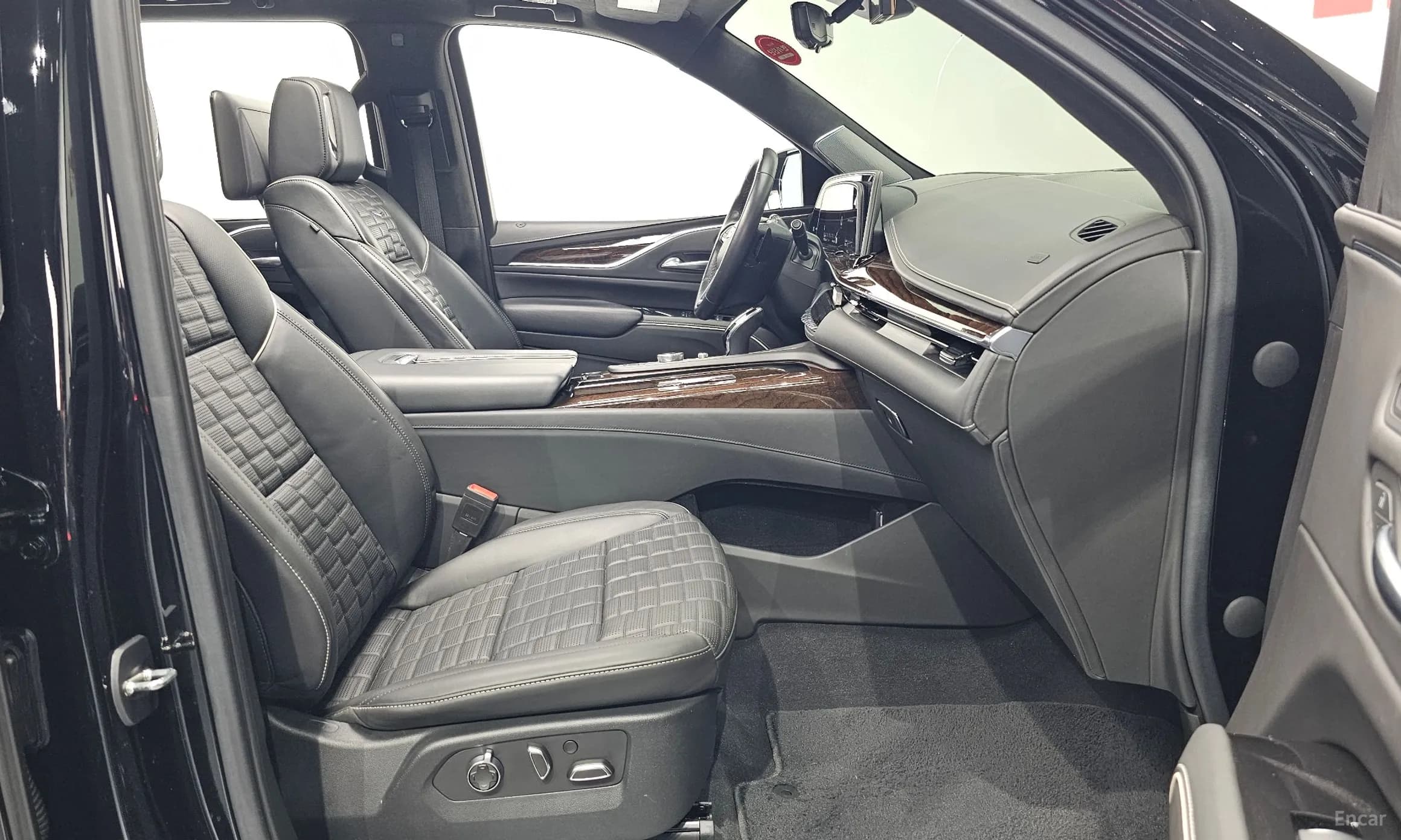 Escalade 5th Generation