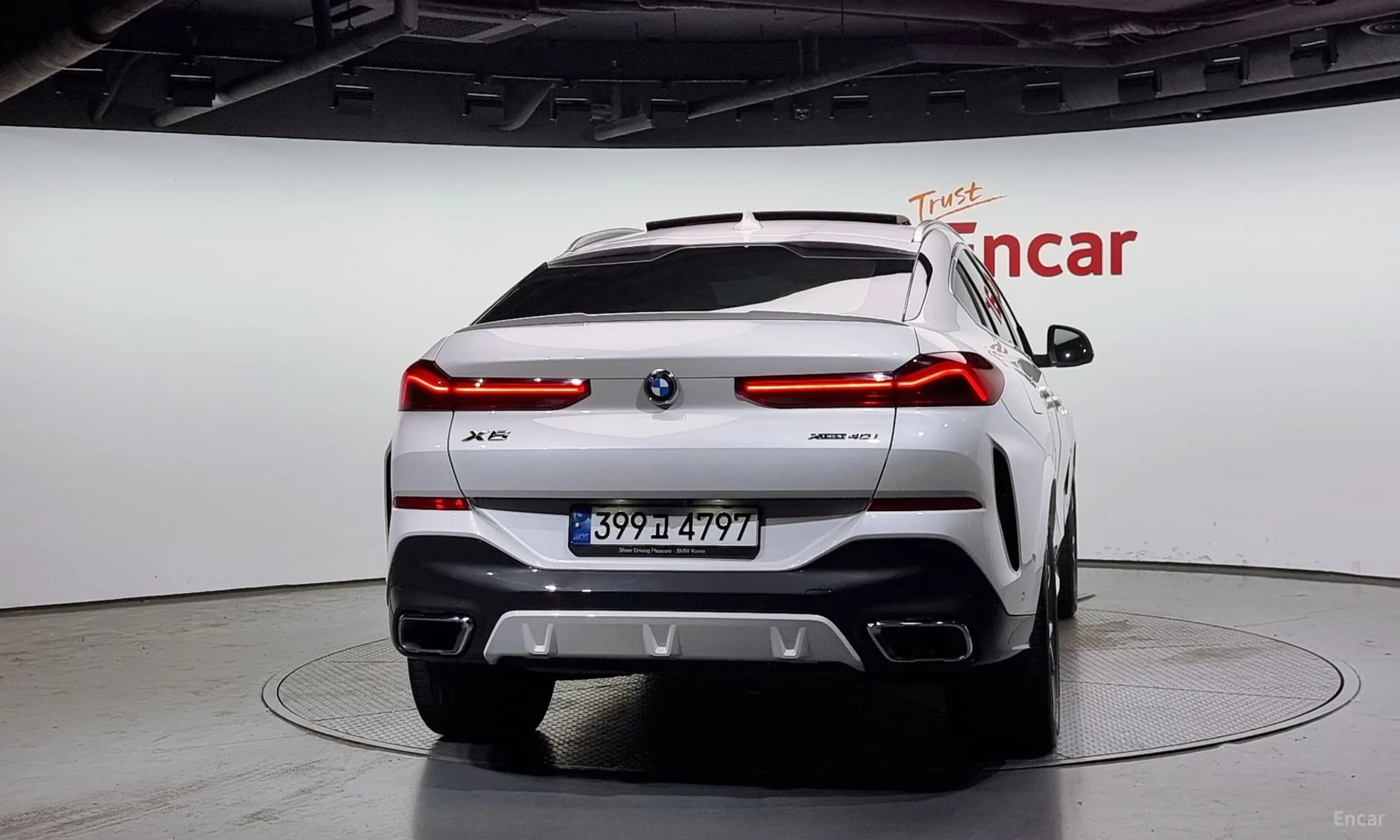 X6 (G06)