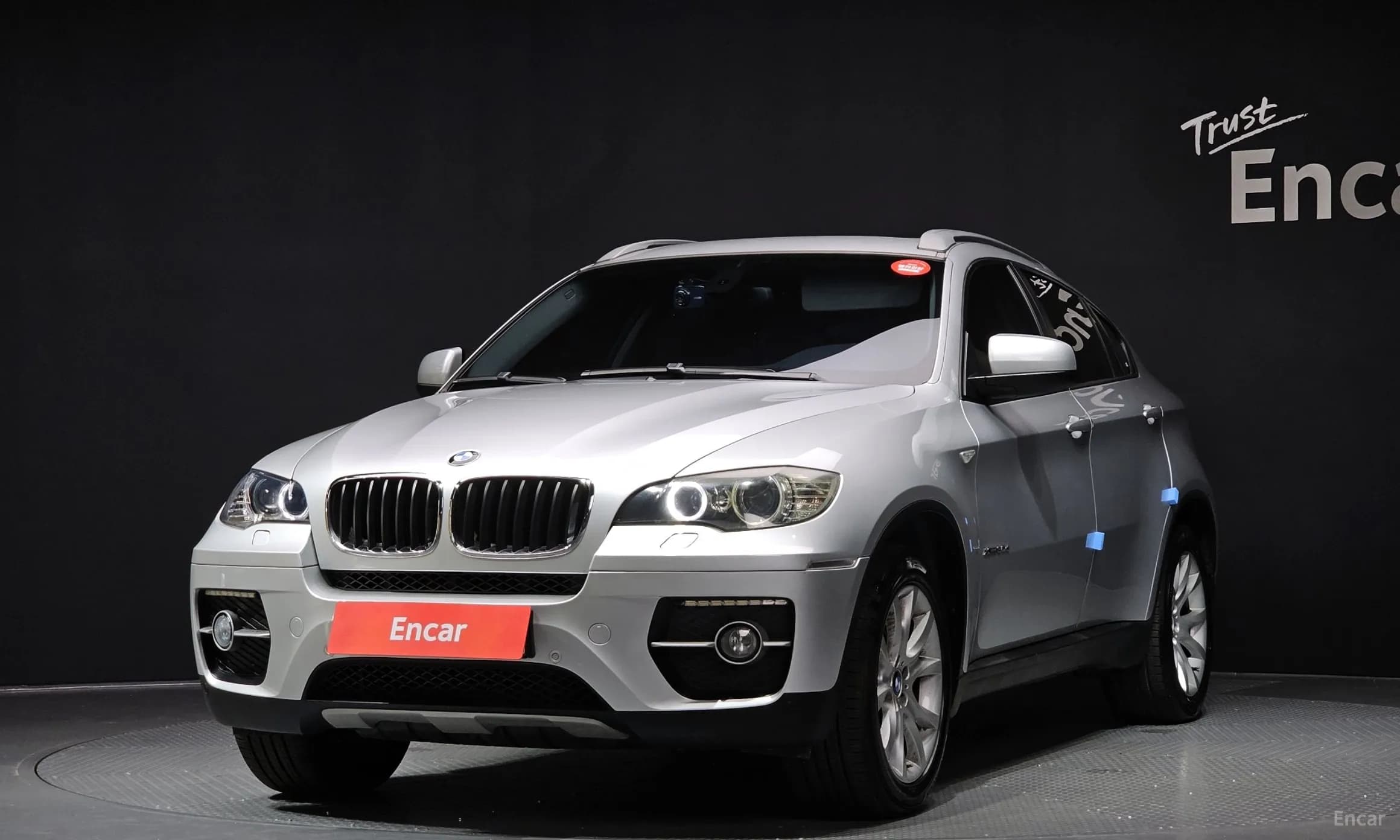 X6 (E71)