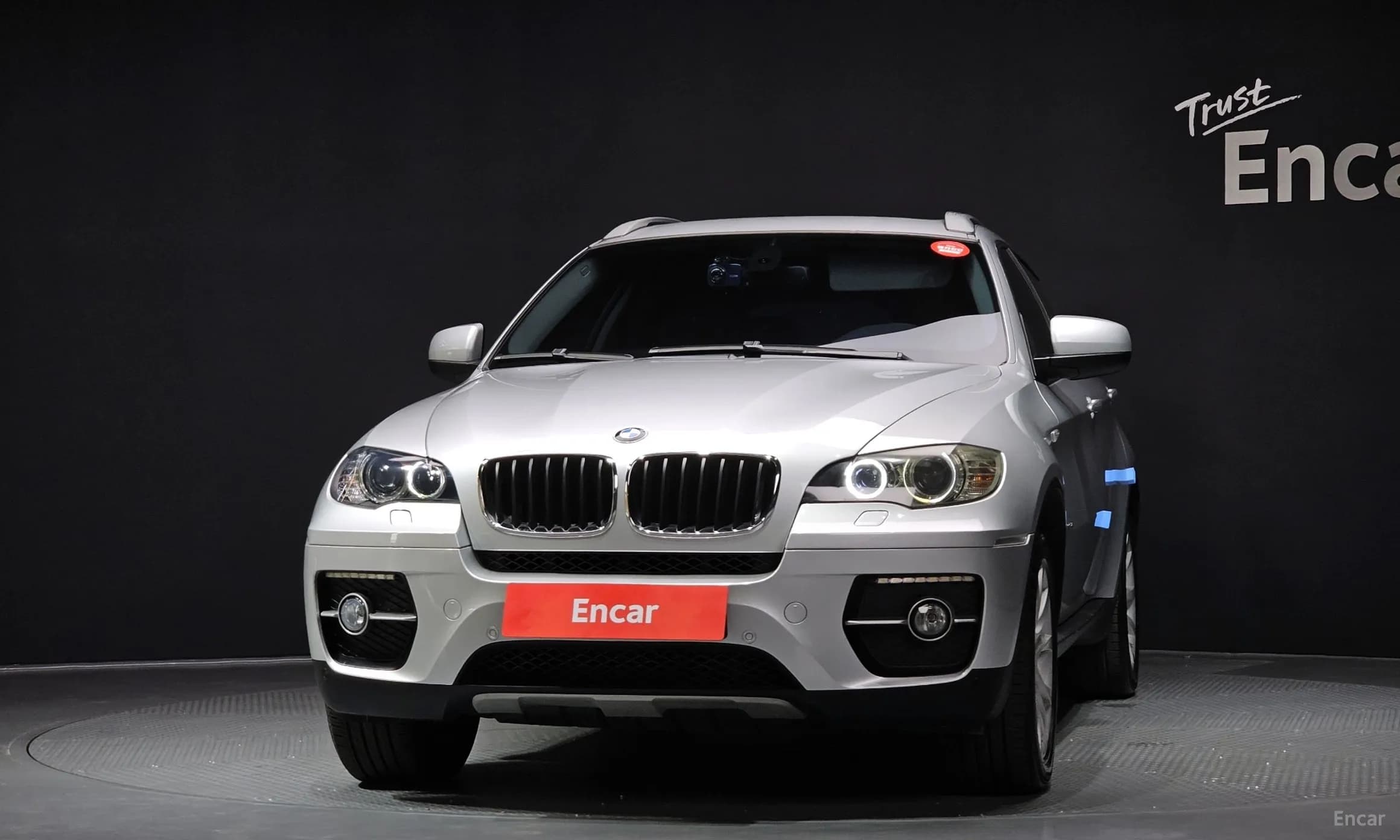 X6 (E71)