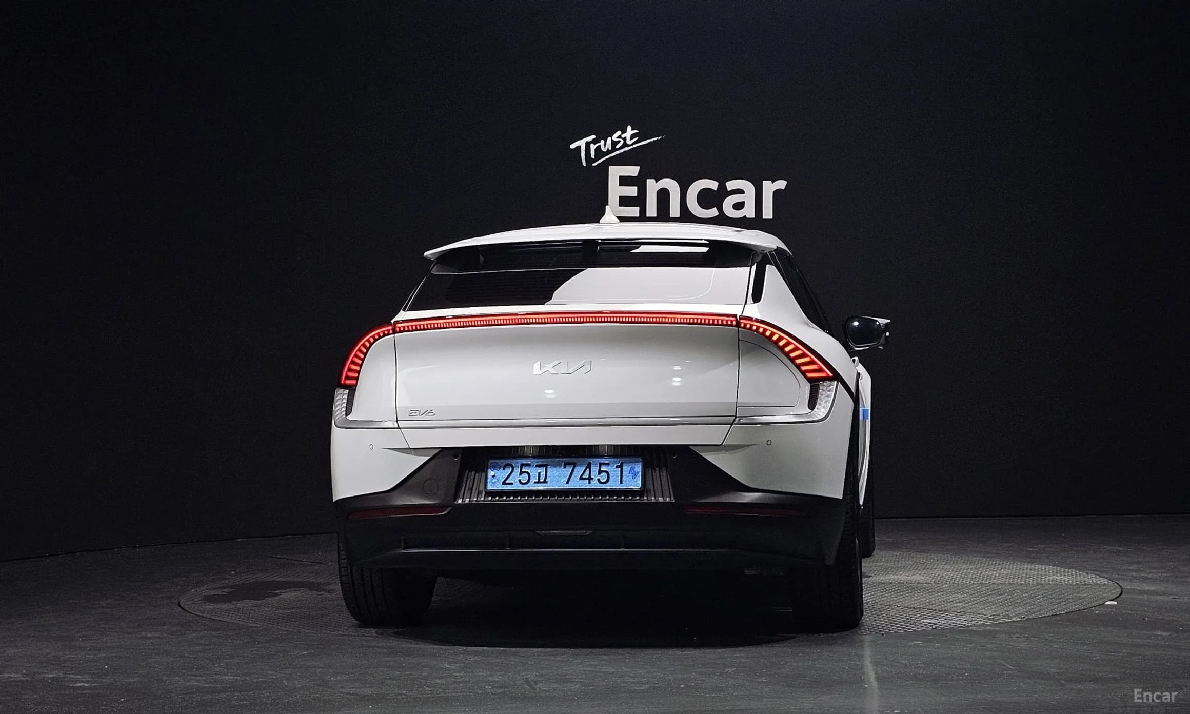 EV6