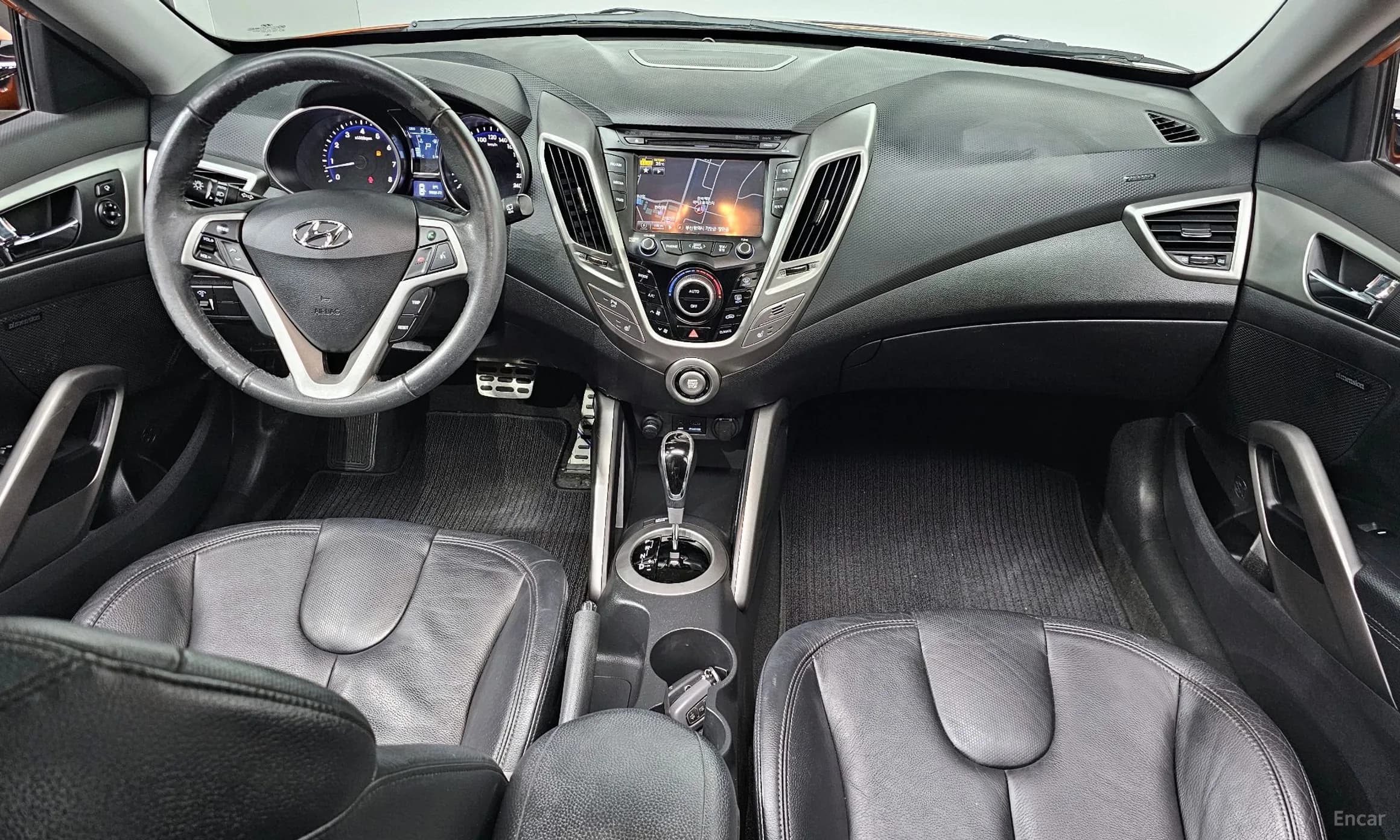 Veloster