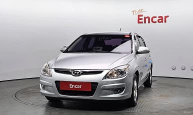 i30
