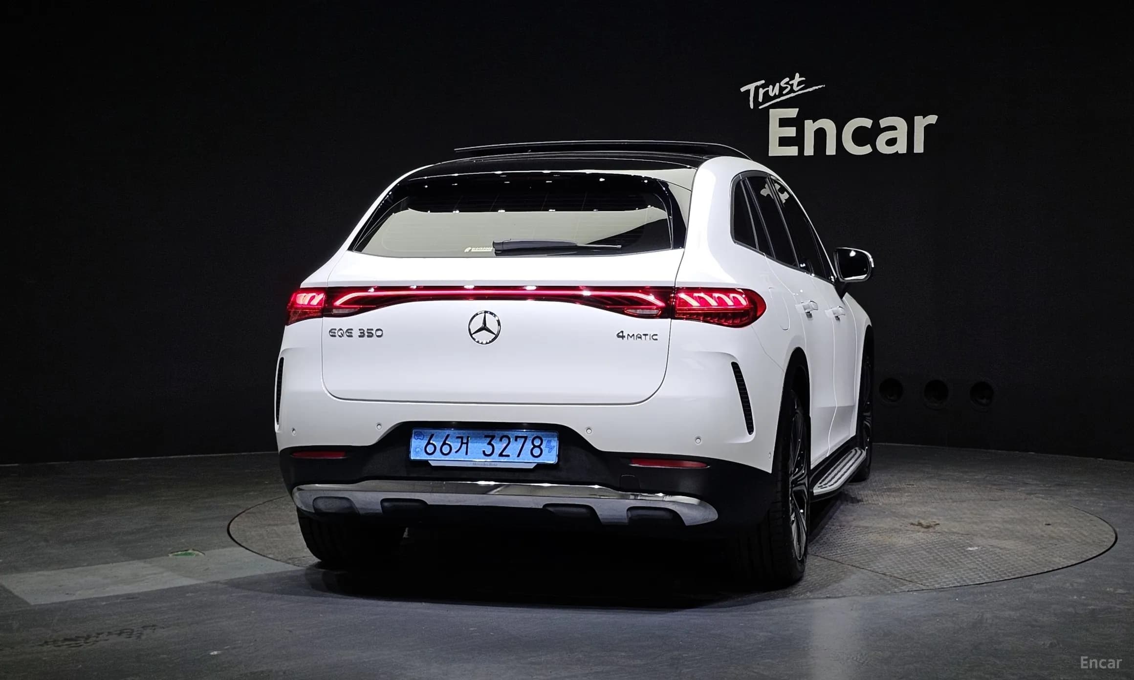 EQE SUV X294