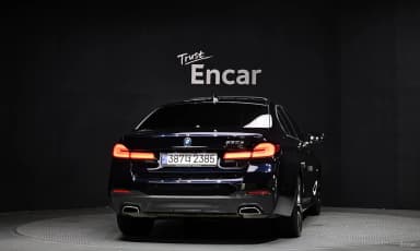 5 Series (G30)