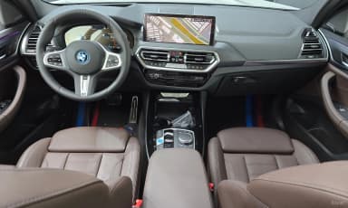 iX3