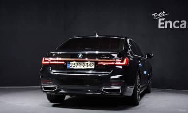 7 Series (G11)