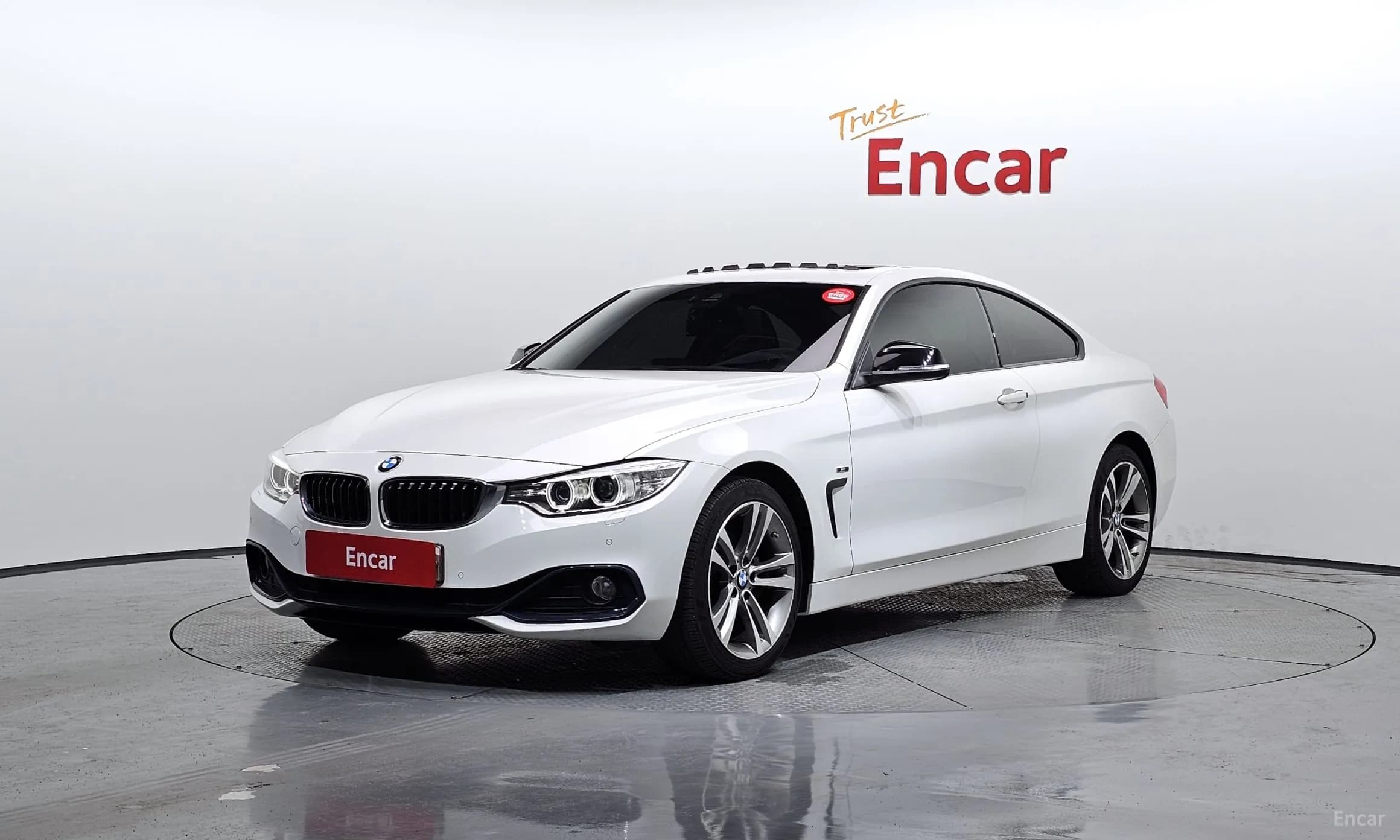 Series 4 (F32)