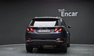 Tucson (NX4)