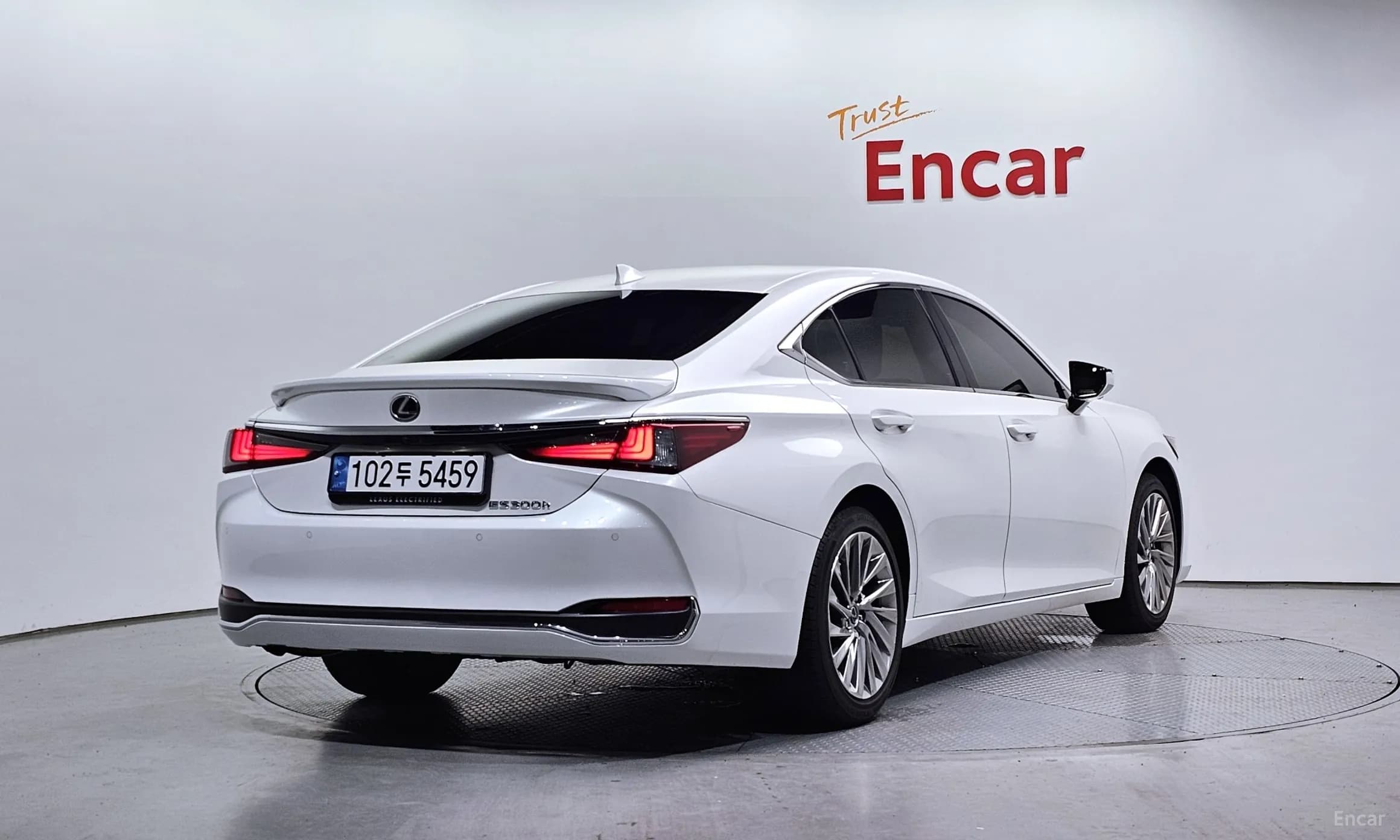 ES300h 7th Generation