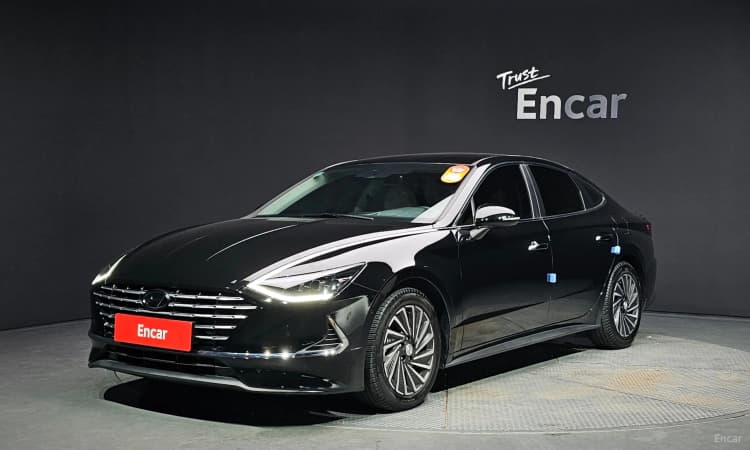 Sonata Hybrid (DN8)