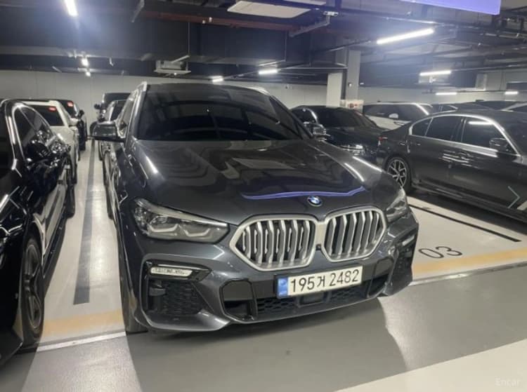 X6 (G06)
