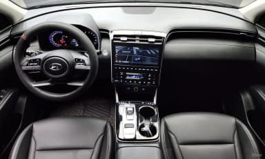 Tucson (NX4)