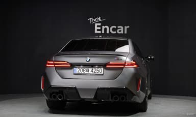 M5 (G90)