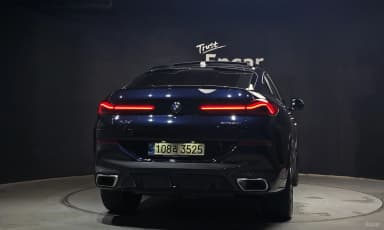 X6 (G06)