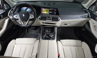 X7 (G07)