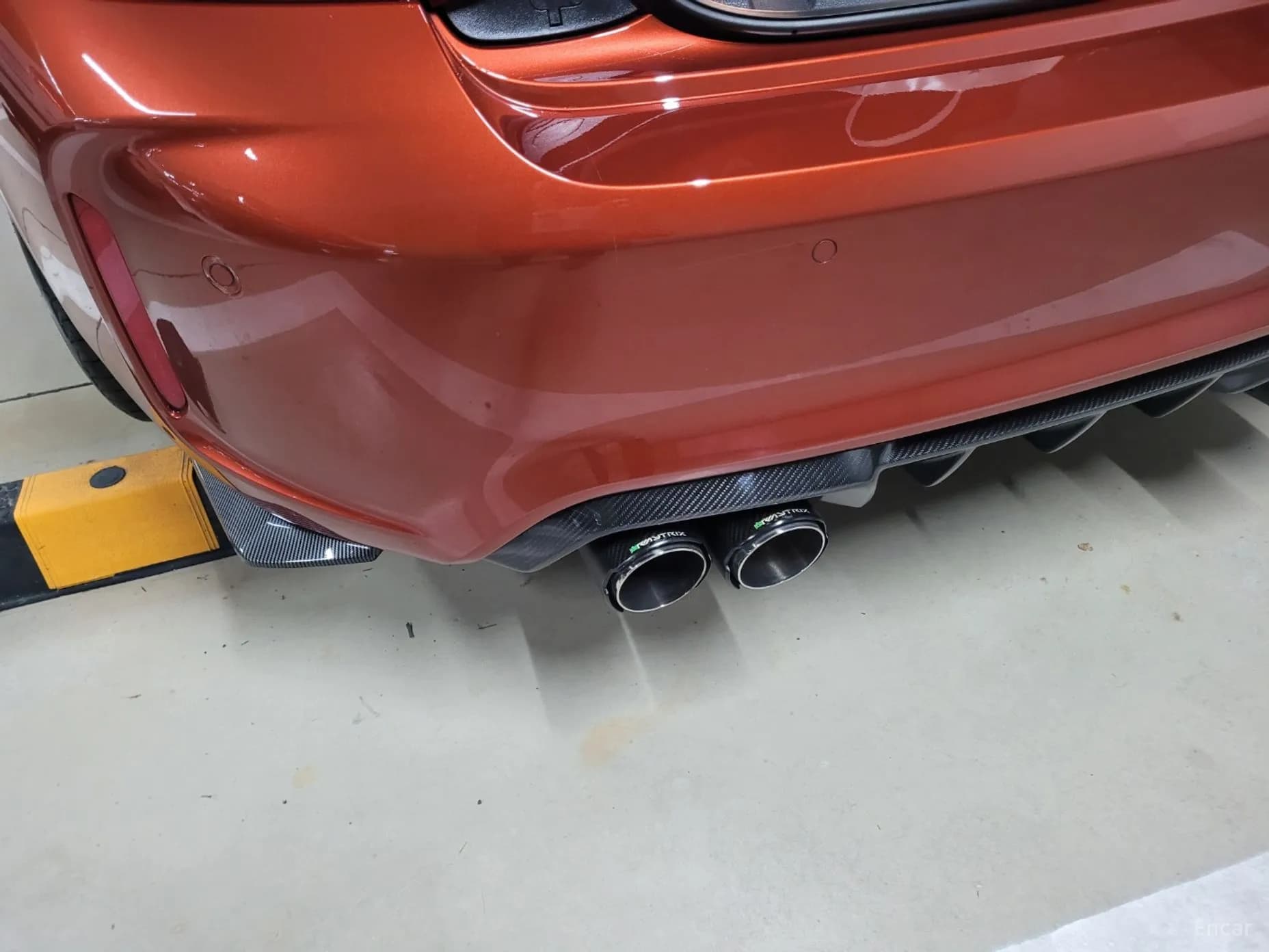 M2 (F87)