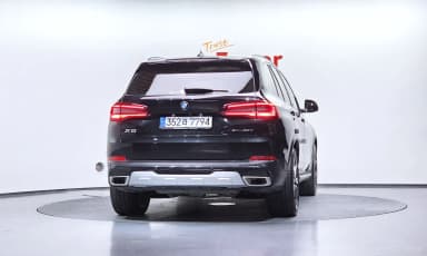 X5 (G05)